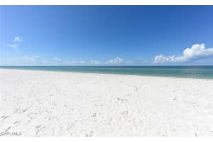 101 DOMINICA Lane, Bonita Springs, FL 34134-8512 - MLS#225068486