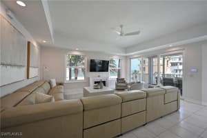 103-1 DOMINICA Lane, Bonita Springs, FL 34134 - MLS#225068493