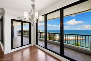 2355 Gulf Shore Blvd N 903, Naples