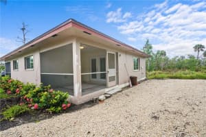 1046 Periwinkle Way, Sanibel, FL 33957 - MLS#225068510