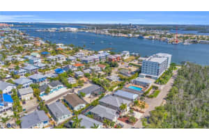 250 Fairweather Lane, Fort Myers Beach, FL 33931 - MLS#225068520
