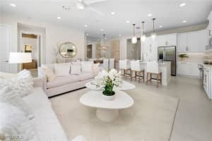 2440 Cambridge Way, Naples, FL 34112 - MLS#225068523