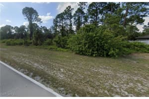 1041 Milwaukee Boulevard, Lehigh Acres, FL 33974 - MLS#225068532