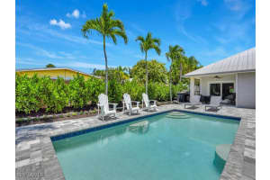 740 5th Avenue, Naples, FL 34102 - MLS#225068533