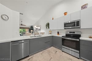 973 Hingham Way, Naples, FL 34104 - MLS#225068547