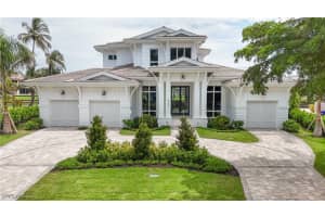 4776 Crayton Ct, Naples