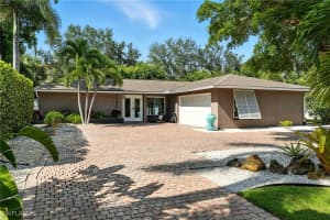 1131 Milano Dr, Naples