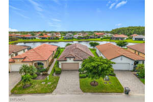 11605 Golden Oak Terrace, Fort Myers, FL 33913 - MLS#225068570