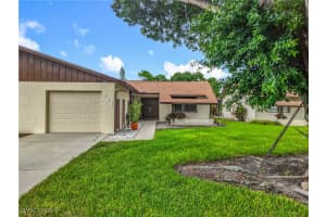 183 Round Key Circle, Naples, FL 34112 - MLS#225068580