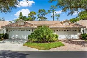 754 Wiggins Bay 14L Drive, Naples, FL 34110 - MLS#225068594