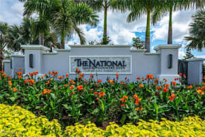 6046 National Blvd 437, Ave Maria