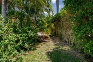 13430 Ladyfish Lane, Naples, FL 34114 - MLS#225068599