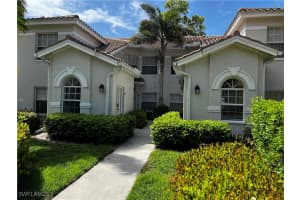 6918 Satinleaf Rd N 203, Naples