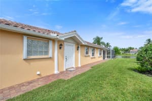 8165 Xenia Lane, Naples, FL 34114 - MLS#225068648