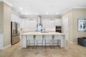 28510 Westmeath Court, Bonita Springs, FL 34135 - MLS#225068653