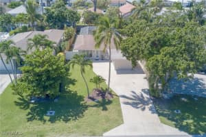 636 106th Avenue, Naples, FL 34108 - MLS#225068656