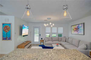 636 106th Avenue, Naples, FL 34108 - MLS#225068656