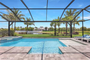 9112 Snowy Owl Way, Naples