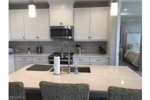 2555 Seychelles Drive, Naples, FL 34112 - MLS#225068663