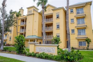 7401 Bella Lago Drive, Fort Myers Beach, FL 33931 - MLS#225068685