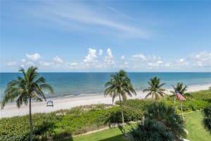 10691 Gulf Shore Dr 502, Naples