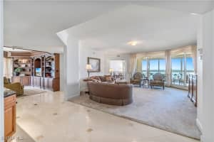 4021 Gulf Shore Boulevard, Naples, FL 34103 - MLS#225068709