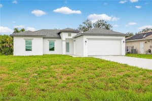 307 Theresa Boulevard, Port Charlotte, FL 33954 - MLS#225068712