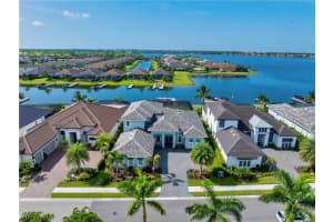 11501 Venetian Lagoon Drive, Fort Myers, FL 33913 - MLS#225068714