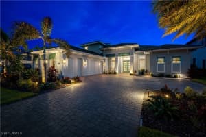 11501 Venetian Lagoon Drive, Fort Myers, FL 33913 - MLS#225068714