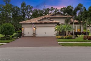 1471 Mockingbird Dr, Naples
