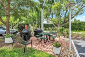 1300 Gulf Shore Boulevard, Naples, FL 34102 - MLS#225068779