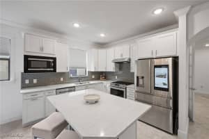 7670 Jacaranda Lane, Naples, FL 34114 - MLS#225068781