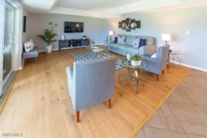 581 Teryl Road, Naples, FL 34112 - MLS#225068789