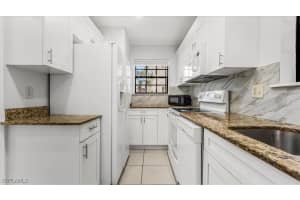 5288 Treetops Drive, Naples, FL 34113 - MLS#225068823