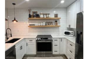 50 Emerald Woods Dr A9, Naples