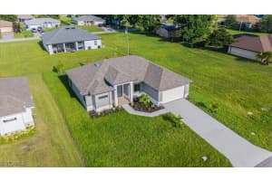 1417 17th Avenue, Cape Coral, FL 33909 - MLS#225068878