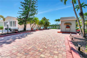 2117 Crystal Lake Drive, Naples, FL 34120 - MLS#225068898