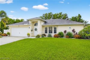 11610 Red Hibiscus Drive, Bonita Springs, FL 34135 - MLS#225068919