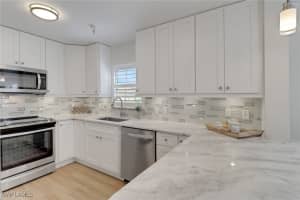 4430 Botanical Place Circle, Naples, FL 34112 - MLS#225068941