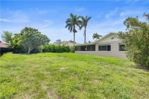 833 51st Terrace, Cape Coral, FL 33914 - MLS#225068944