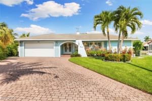 2140 Shad Court, Naples, FL 34102 - MLS#225068955