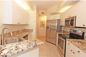 500 L'Ambiance Circle, Naples, FL 34108 - MLS#225068974