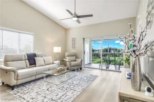 7360 Glenmoor Ln 4301, Naples