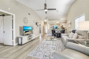 7360 Glenmoor Lane, Naples, FL 34104 - MLS#225068983