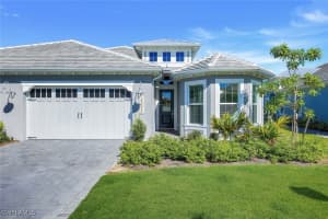 8825 Yucatan Ct, Naples