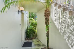 15 Bob O Link Court, Naples, FL 34105 - MLS#225069009