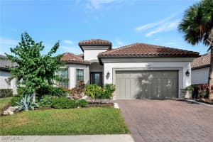 8266 Promoso Ct, Naples