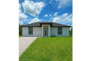 816 Palomino Street, Lehigh Acres, FL 33974 - MLS#225069065