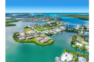 330 Kon Tiki Drive, Naples, FL 34113 - MLS#225069077