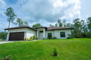 4264 8th Ave Ne, Naples